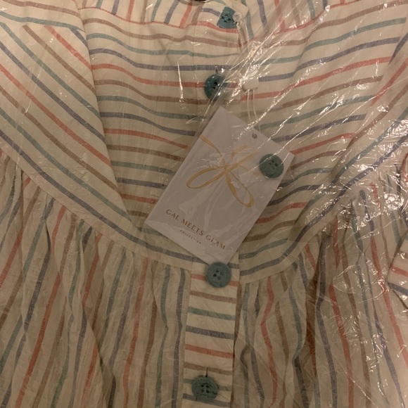 Gal meets glam Connie - Picture 5 of 5